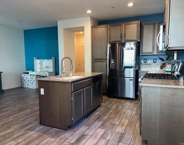 1707 Frangipani Avenue - Photo Thumbnail 3