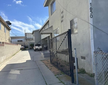 1650 W 209th Street - Photo Thumbnail 7