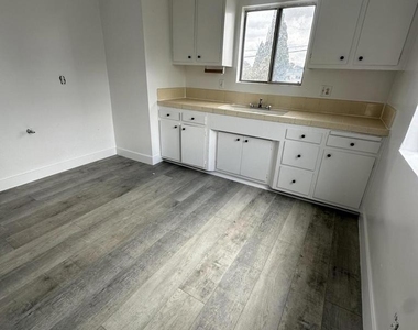 1650 W 209th Street - Photo Thumbnail 1