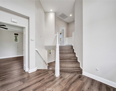 329 Tall Oak - Photo Thumbnail 17