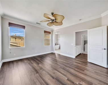 329 Tall Oak - Photo Thumbnail 23
