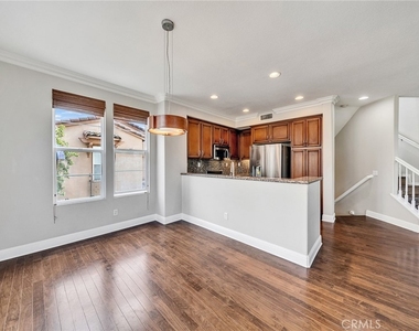 329 Tall Oak - Photo Thumbnail 12