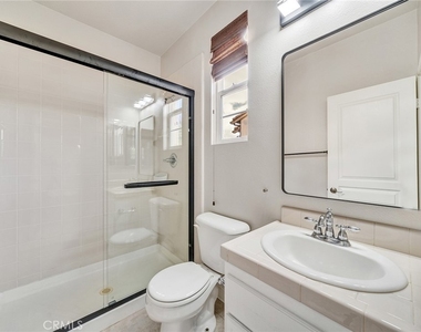 329 Tall Oak - Photo Thumbnail 20