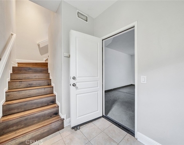 329 Tall Oak - Photo Thumbnail 6