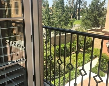72 Gardenstone - Photo Thumbnail 12