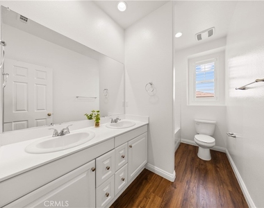 16005 Blueberry Ave - Photo Thumbnail 30