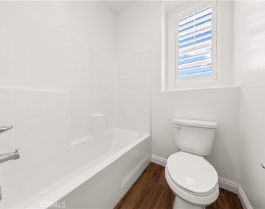 16005 Blueberry Ave - Photo Thumbnail 31