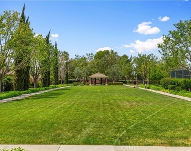 16005 Blueberry Ave - Photo Thumbnail 41