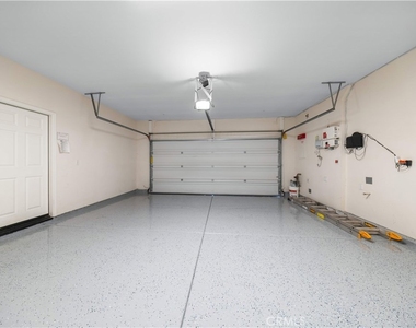 16005 Blueberry Ave - Photo Thumbnail 39
