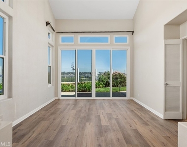 25965 Cedarbluff Terrace - Photo Thumbnail 7