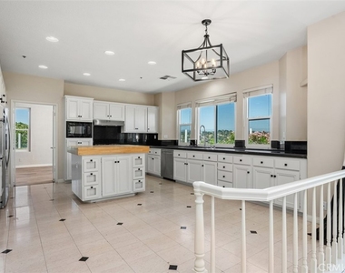 25965 Cedarbluff Terrace - Photo Thumbnail 11
