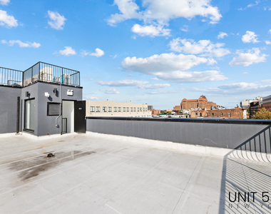 255 Clarkson Avenue - Photo Thumbnail 5