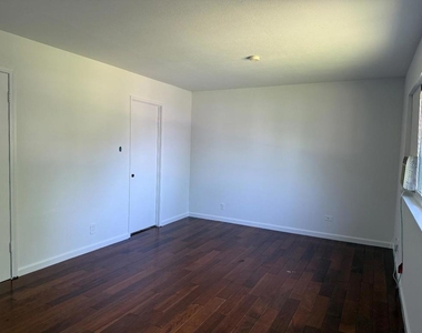 553 Balance Drive - Photo Thumbnail 9