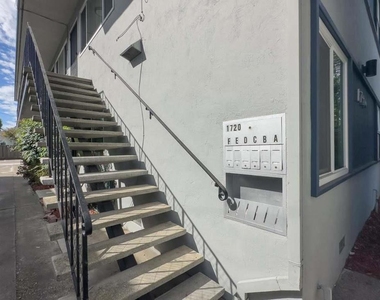 1720 Hearst - Photo Thumbnail 17