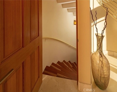 608 Loretta Drive - Photo Thumbnail 40