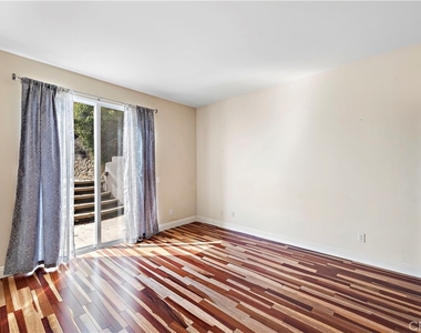 608 Loretta Drive - Photo Thumbnail 33
