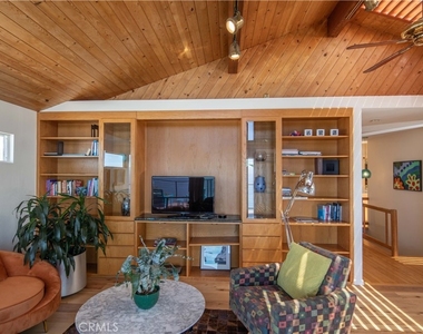 2565 Kilo Way - Photo Thumbnail 5