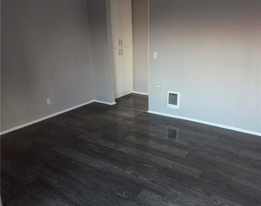 2665 Rosedale - Photo Thumbnail 11