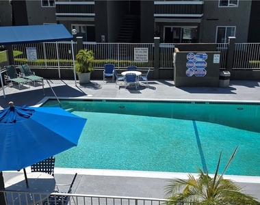 10601 Diana Avenue - Photo Thumbnail 10