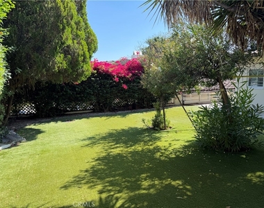 305 W Kenneth Road - Photo Thumbnail 6