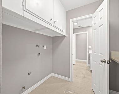1641 Maywood Avenue - Photo Thumbnail 16
