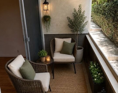 1138 11th Street - Photo Thumbnail 11