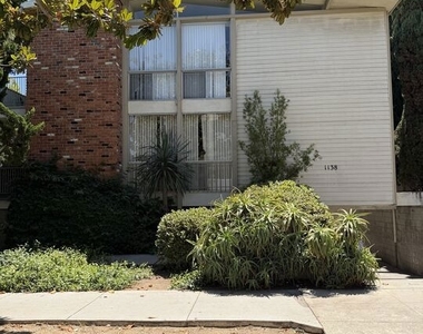 1138 11th Street - Photo Thumbnail 16