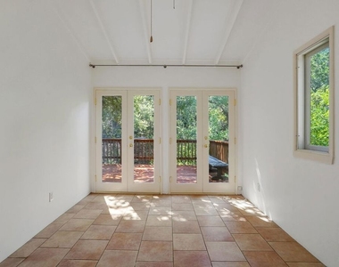 21652 Encina Road - Photo Thumbnail 11