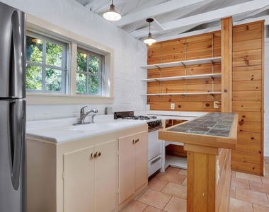 21652 Encina Road - Photo Thumbnail 6
