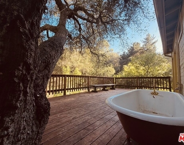 21652 Encina Road - Photo Thumbnail 10