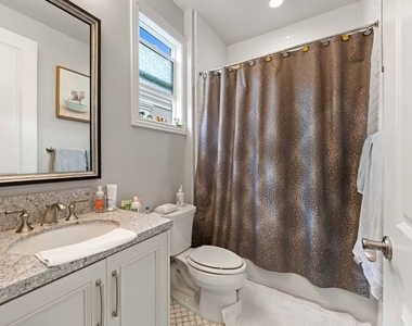 11925 N Ricasoli Way - Photo Thumbnail 43
