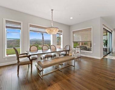 11925 N Ricasoli Way - Photo Thumbnail 14
