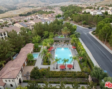 11925 N Ricasoli Way - Photo Thumbnail 49