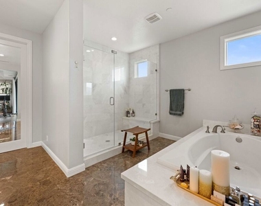 11925 N Ricasoli Way - Photo Thumbnail 27