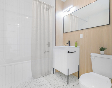 1312 Lincoln Place - Photo Thumbnail 9