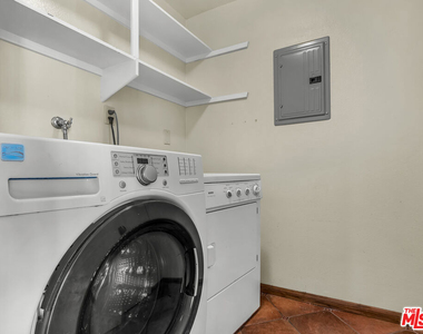8180 Manitoba Street - Photo Thumbnail 15