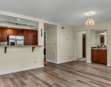 8180 Manitoba Street - Photo Thumbnail 10