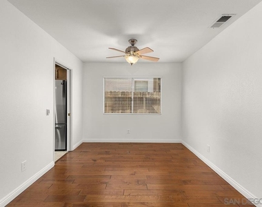 14624 Carmel Ridge Rd - Photo Thumbnail 9