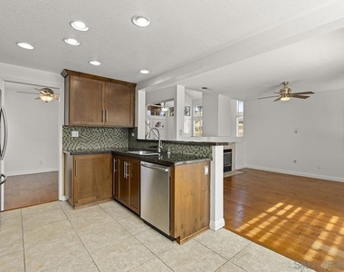 14624 Carmel Ridge Rd - Photo Thumbnail 15