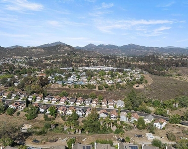 14624 Carmel Ridge Rd - Photo Thumbnail 54