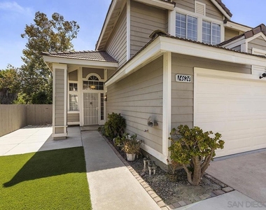 14624 Carmel Ridge Rd - Photo Thumbnail 3