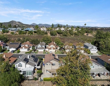 14624 Carmel Ridge Rd - Photo Thumbnail 50