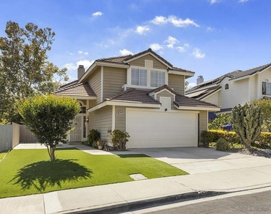 14624 Carmel Ridge Rd - Photo Thumbnail 2