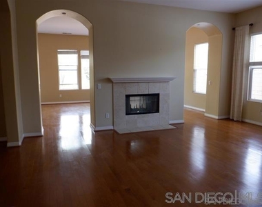 13044 Deer Park Way - Photo Thumbnail 12