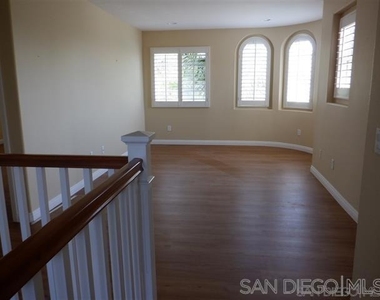 13044 Deer Park Way - Photo Thumbnail 13
