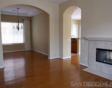13044 Deer Park Way - Photo Thumbnail 8