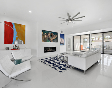 45765 Hopi Road - Photo Thumbnail 10