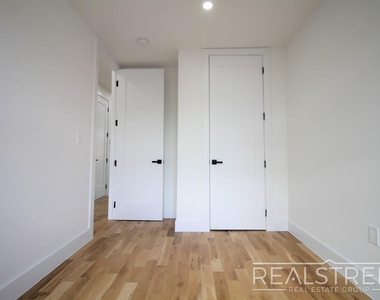 144a Sumpter St - Photo Thumbnail 12