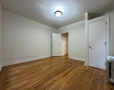 615 Fort Washington Avenue - Photo Thumbnail 7