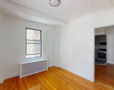 East 38th Street - Photo Thumbnail 1